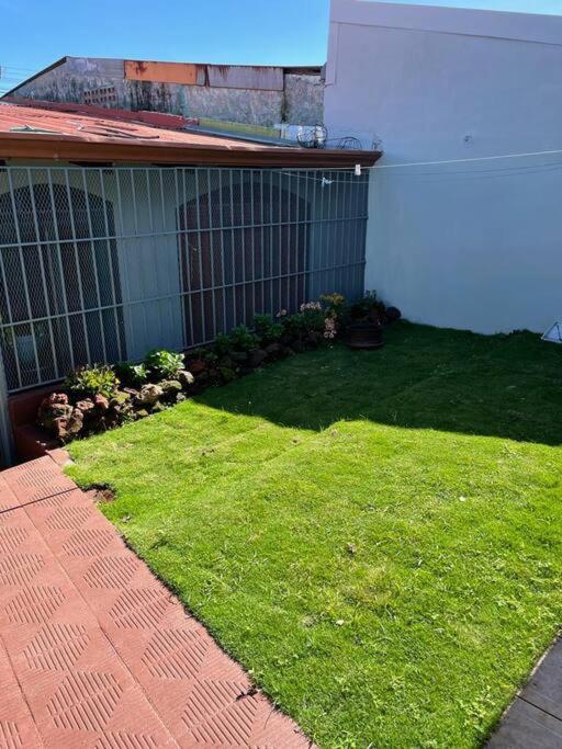 Casa completa cerca del aeropuerto photo 3