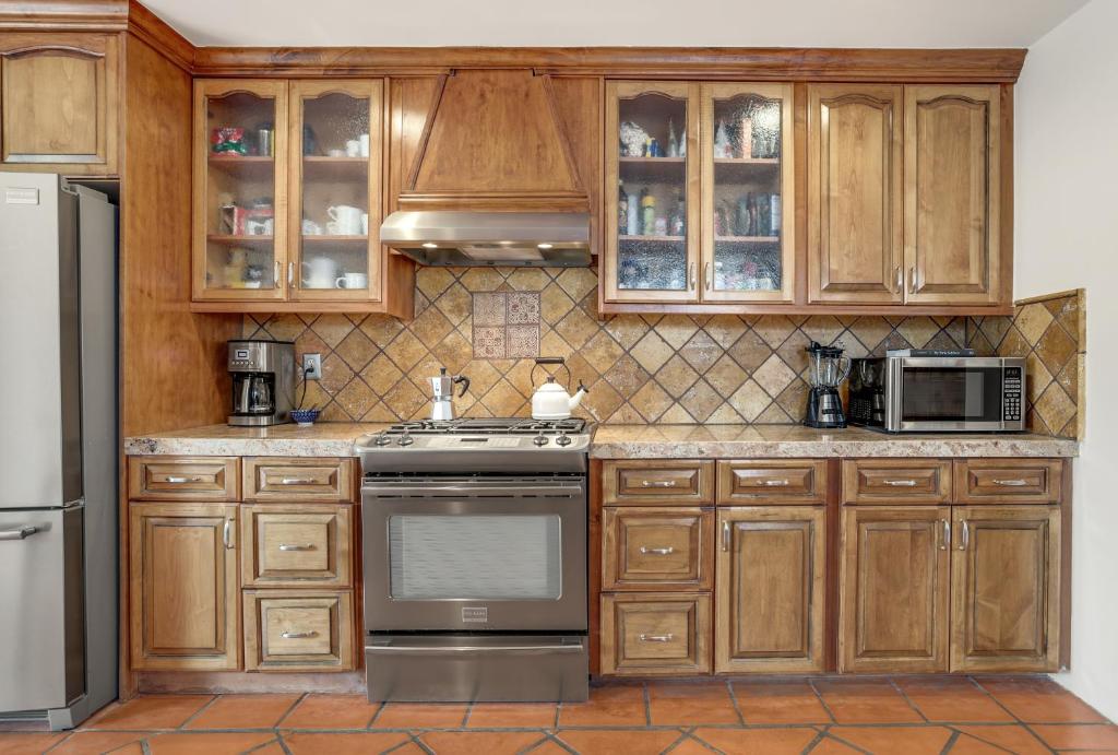 Casa Coyote - A Ryson Property photo 2