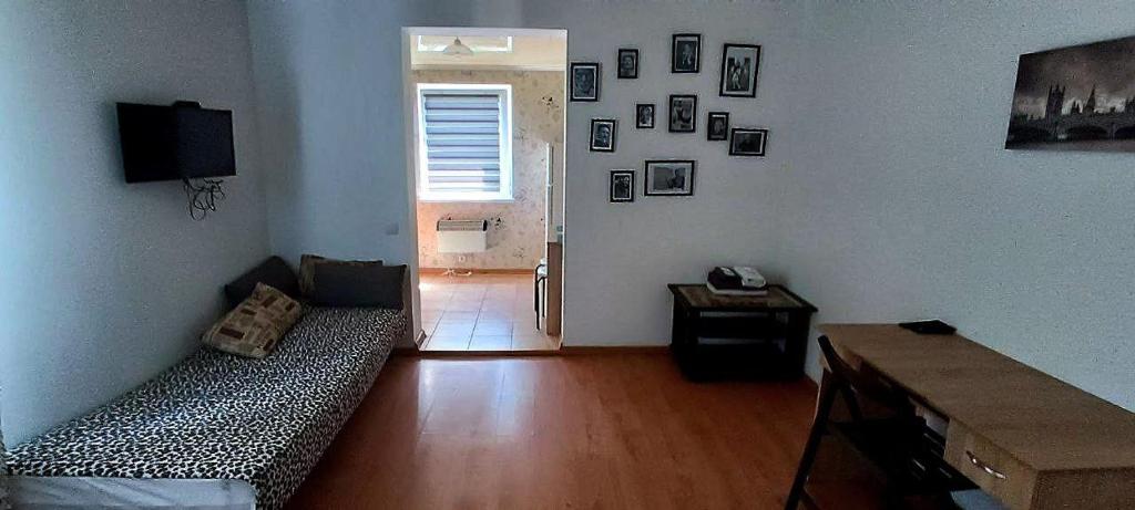 Apartments center - Затишні апартаменти в центрі біля ЦУМа photo 1