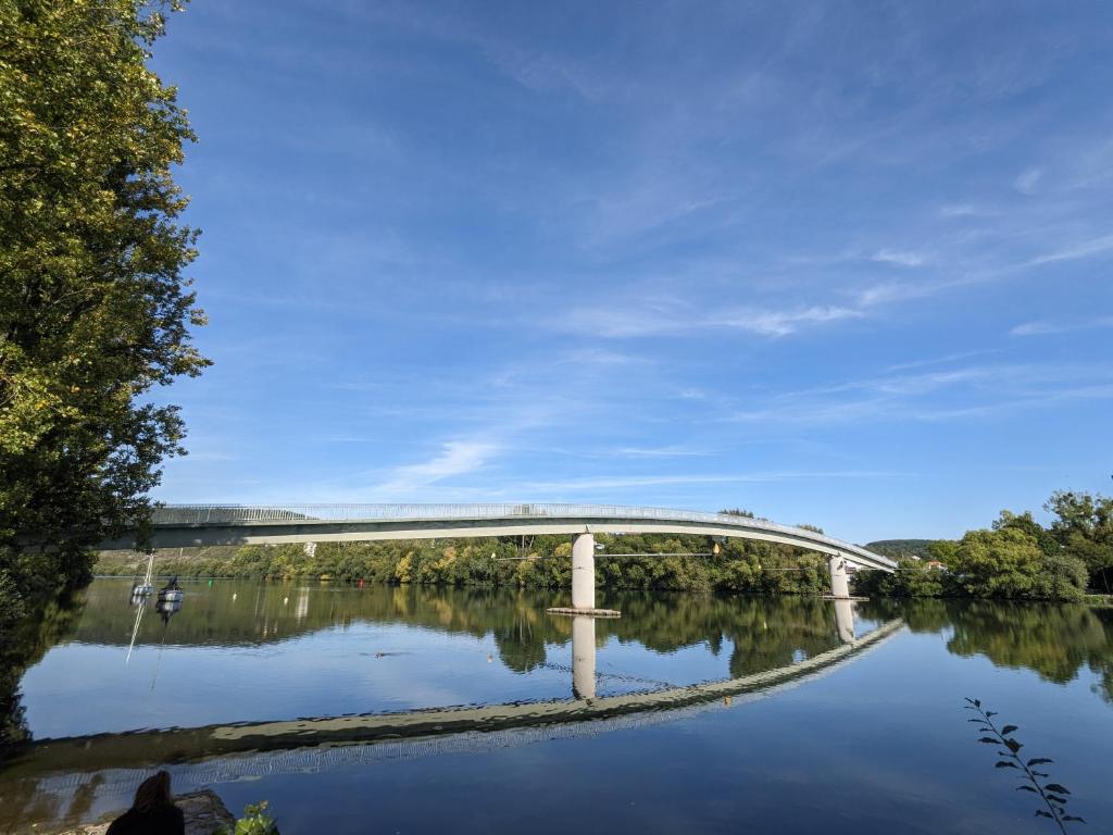 Wohnen am Main 1a-ammain photo 1