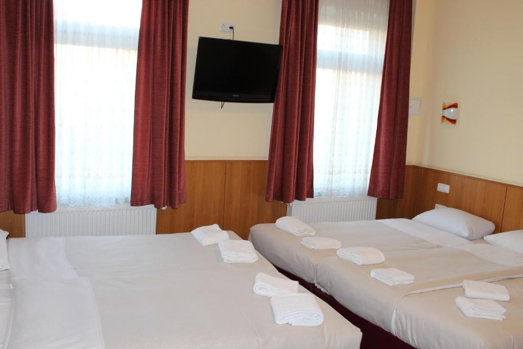 Семейный (Пятиместный номер (для 5 взрослых)), Altan Hotel
