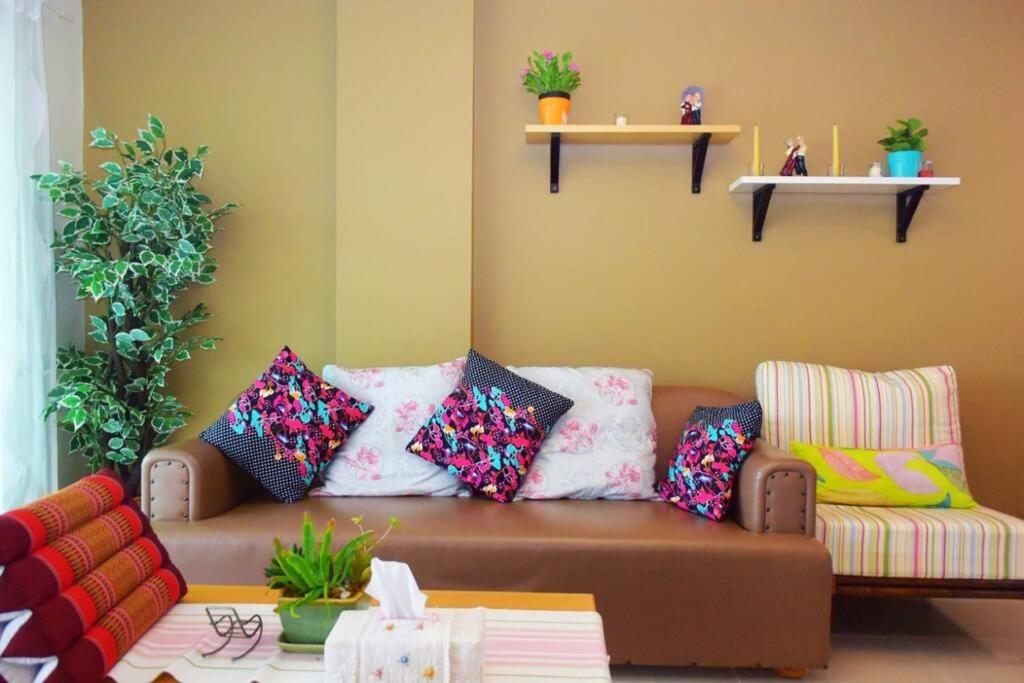 KhaoYai Treescape Retreat คอนโดบ้านชลธารเขาใหญ่ 2 ห้องนอน 2ห้องน้ำ 88ตารางเมตร ถนนธนะรัชต์