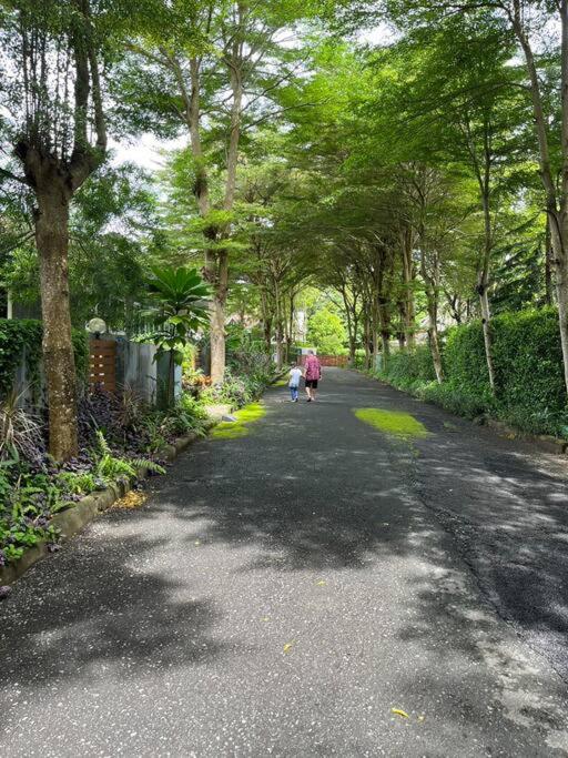KhaoYai Treescape Retreat คอนโดบ้านชลธารเขาใหญ่ 2 ห้องนอน 2ห้องน้ำ 88ตารางเมตร ถนนธนะรัชต์ photo 1