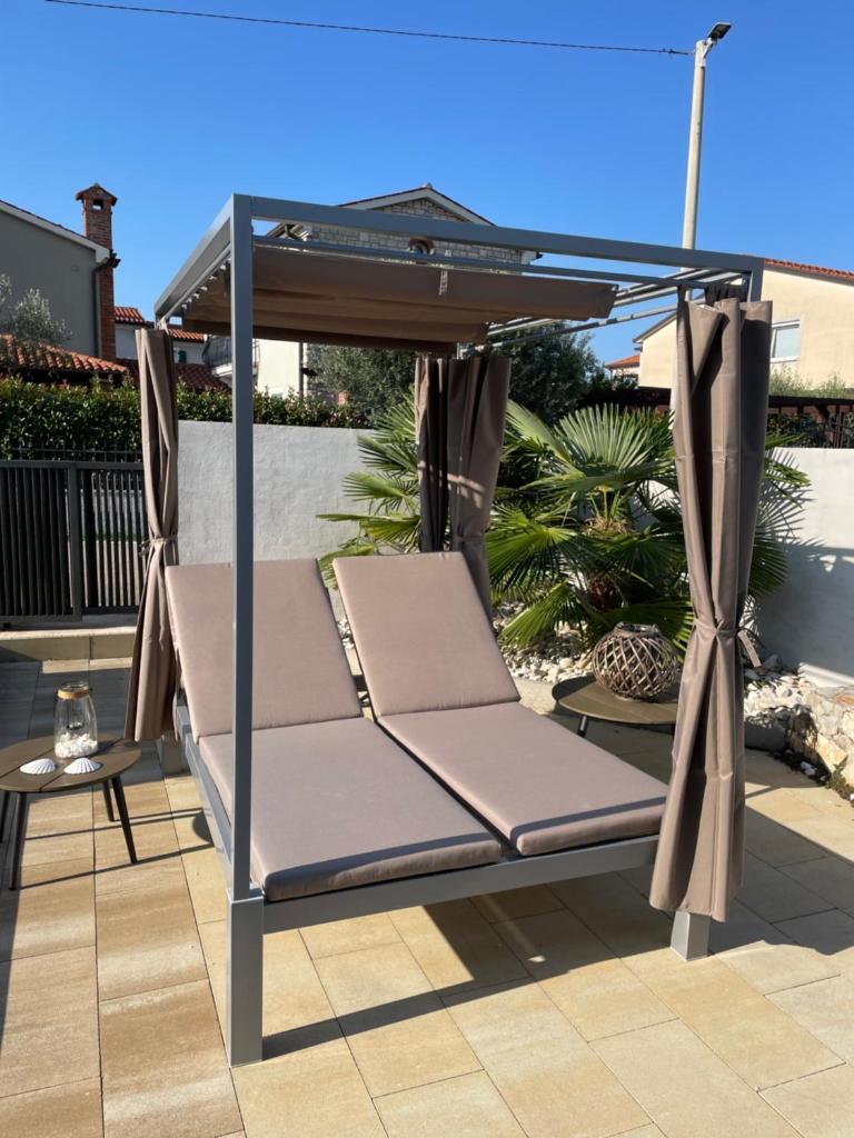 Villa Leonore mit beheizbarem Pool photo 1