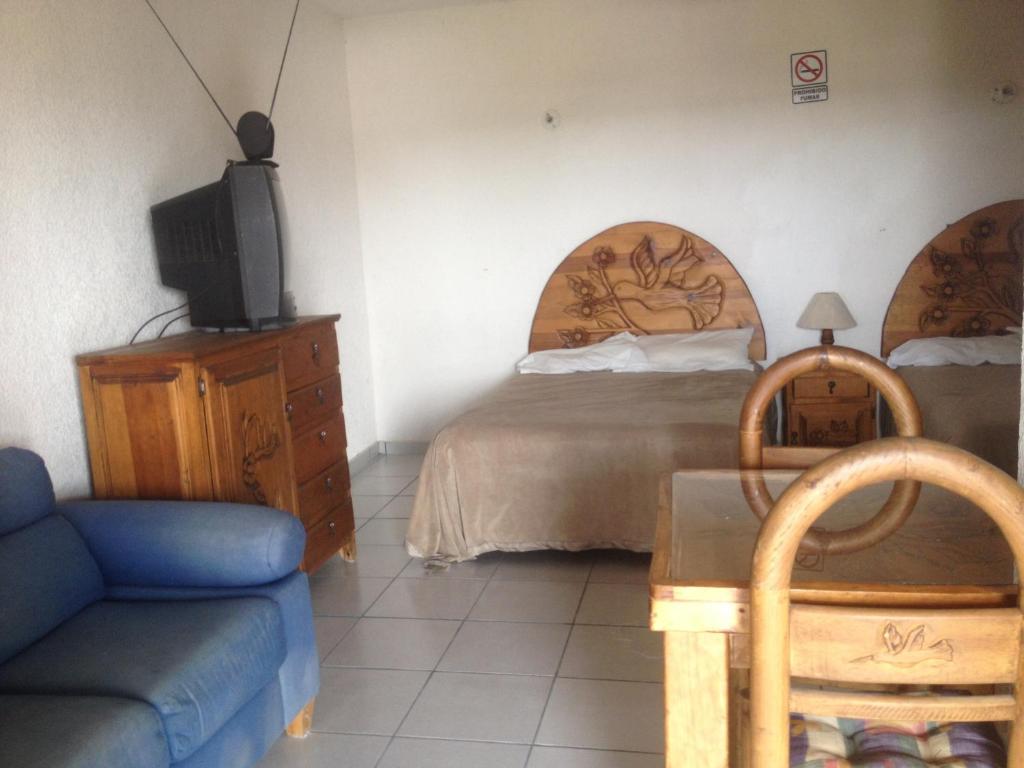 Hotel Colibri Queretaro photo 4