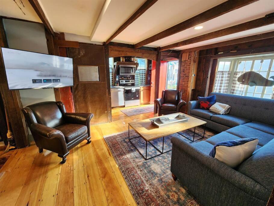 The Orca Suite- Bearskin Neck Rockport- Steps to all photo 2