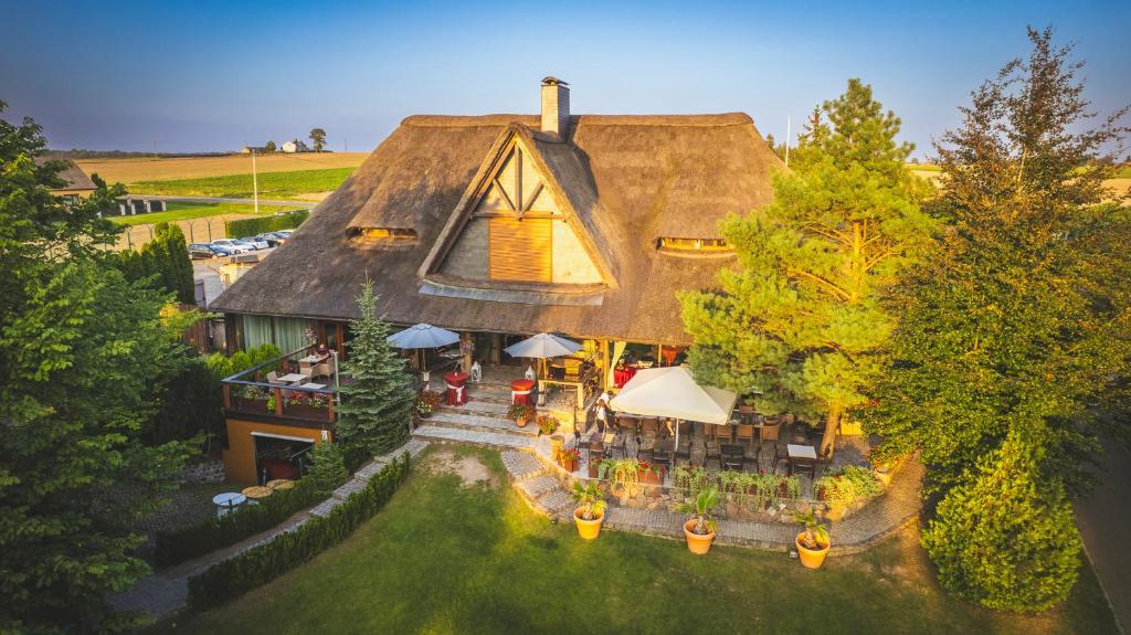 Dom Wypoczynkowy "Pod Strzechą" w Giewartowie photo 1