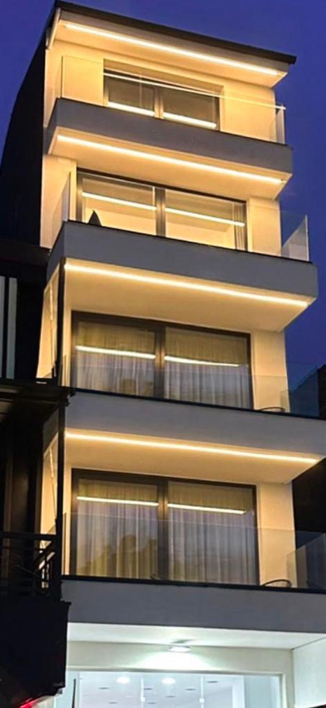 P J Luxury Suites photo 1