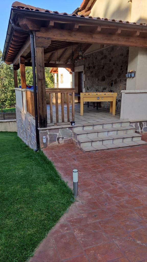 Los Robles I