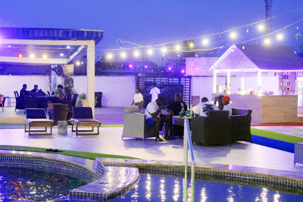 Paradise Beach Hotel photo 4