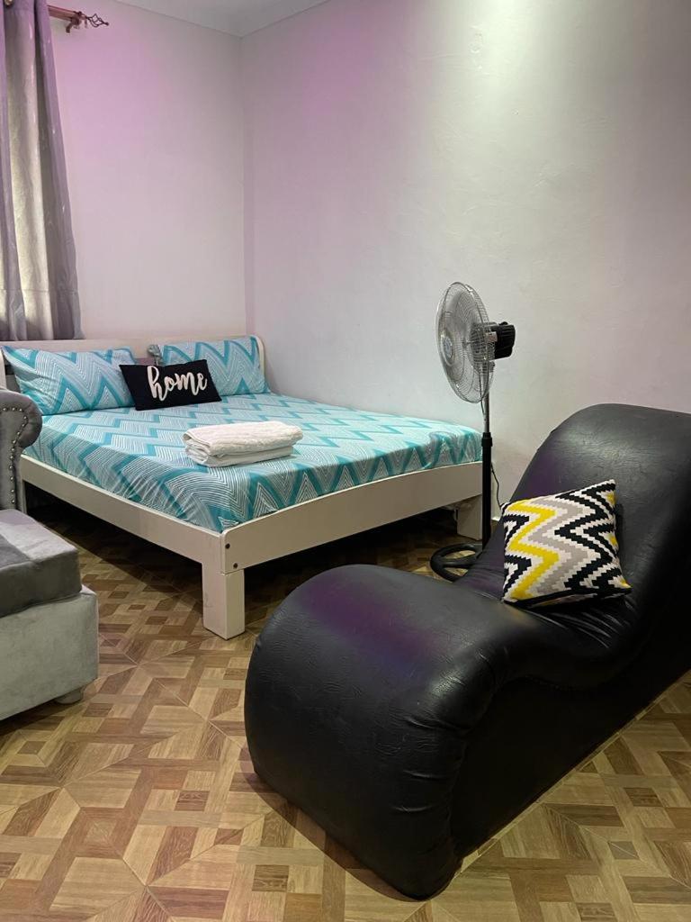 Syntax Eunia studio apartment photo 3