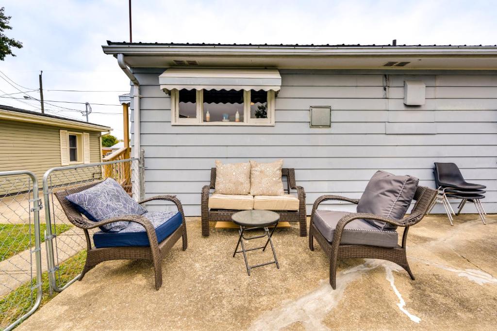 Pet-Friendly Ohio Retreat with Patio and Fire Pit! photo 1