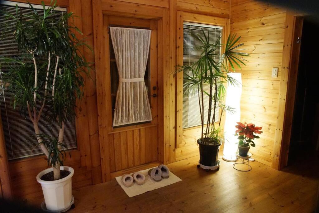 Log house Tomi-chan's house / Private building photo 1