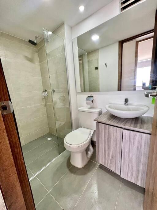 NUEVO APARTAMENTO CAMINANDO AL MALECÓN DEL RÍO, LINDO, MODERNO y CÓMODO photo 4