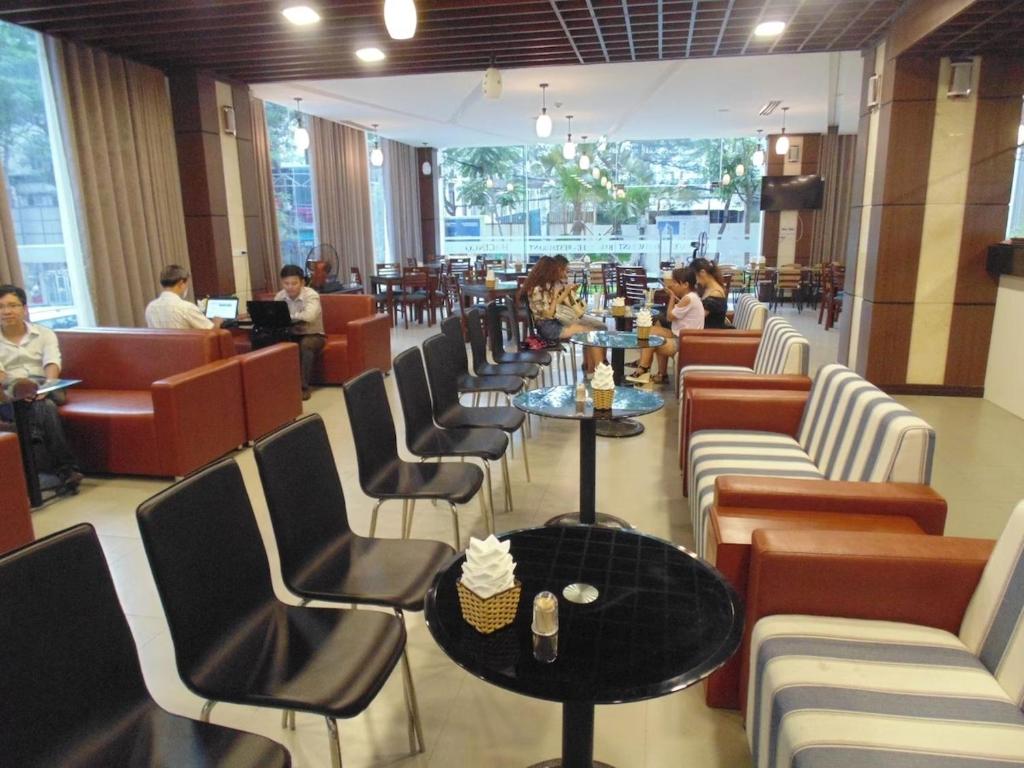 Sport Hotel - 15 P. Lê Văn Thiêm - by Bay Luxury