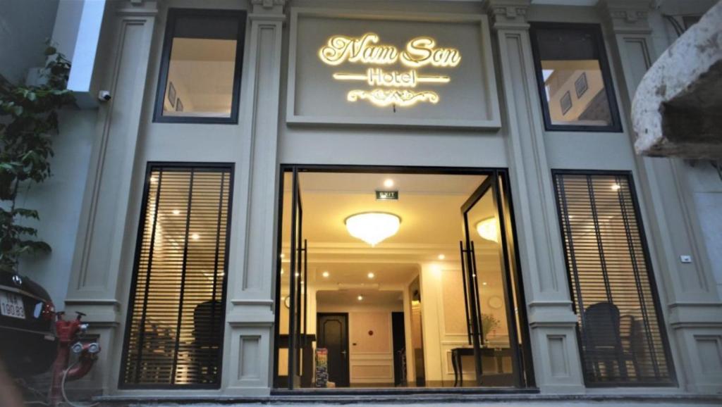NAM SON HOTEL
