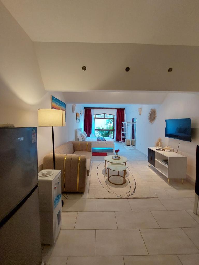 Slique Apartment photo 1