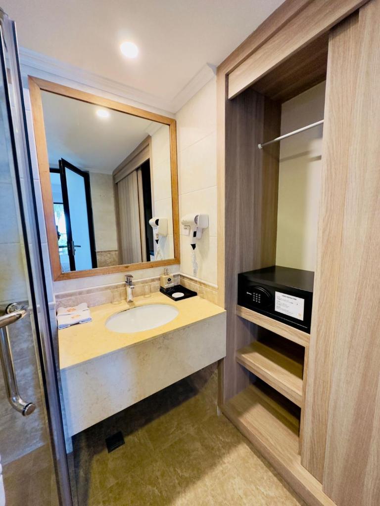 Kaani Grand Seaview photo 4