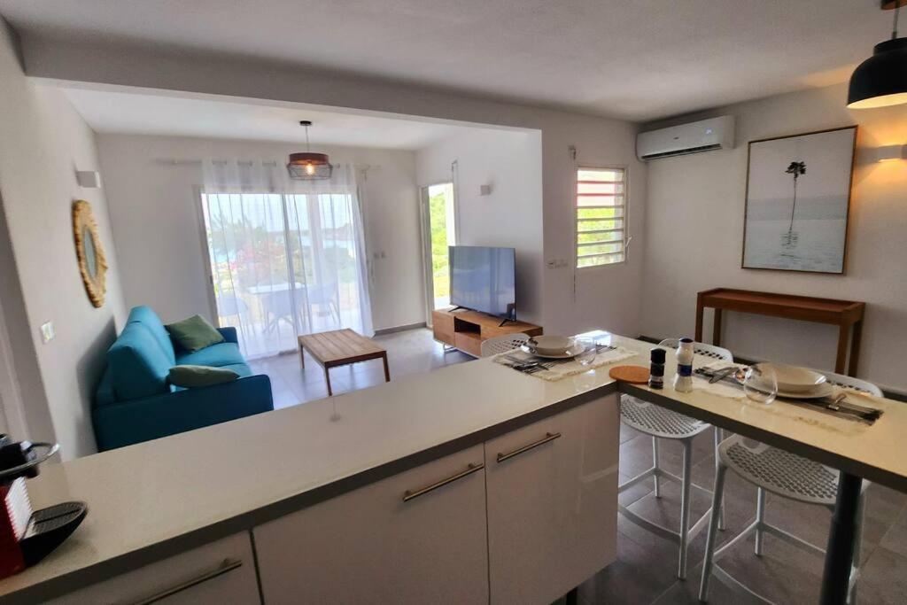 Ravinala - Luxurious unit by the beach photo 1