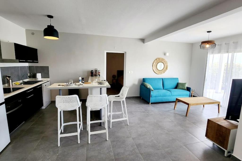Ravinala - Luxurious unit by the beach photo 3