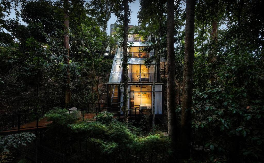 The Estate Hulu Rening - Private Retreat Cabin photo 1