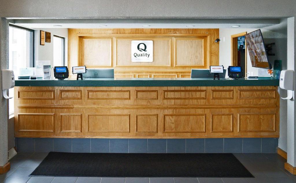 Quality Inn Seymour I-65 photo 1