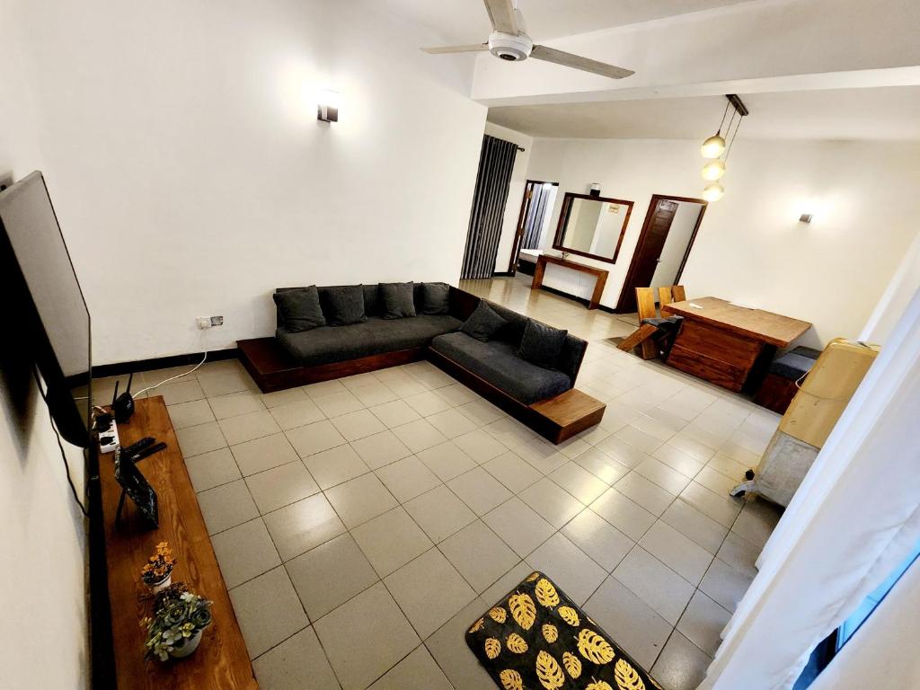 Peace Apartment: 3-Bed Urban Retreat