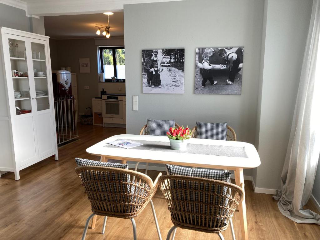 Bulli-Suite, 2-Zimmer Maisonette-Wohnung photo 3