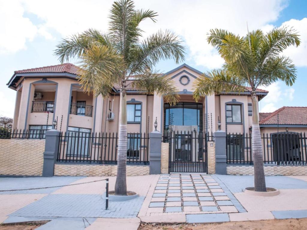 Khutso Boutique Hotel photo 1