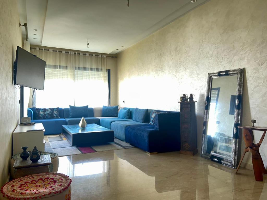 Stunning apartment with pools photo 4