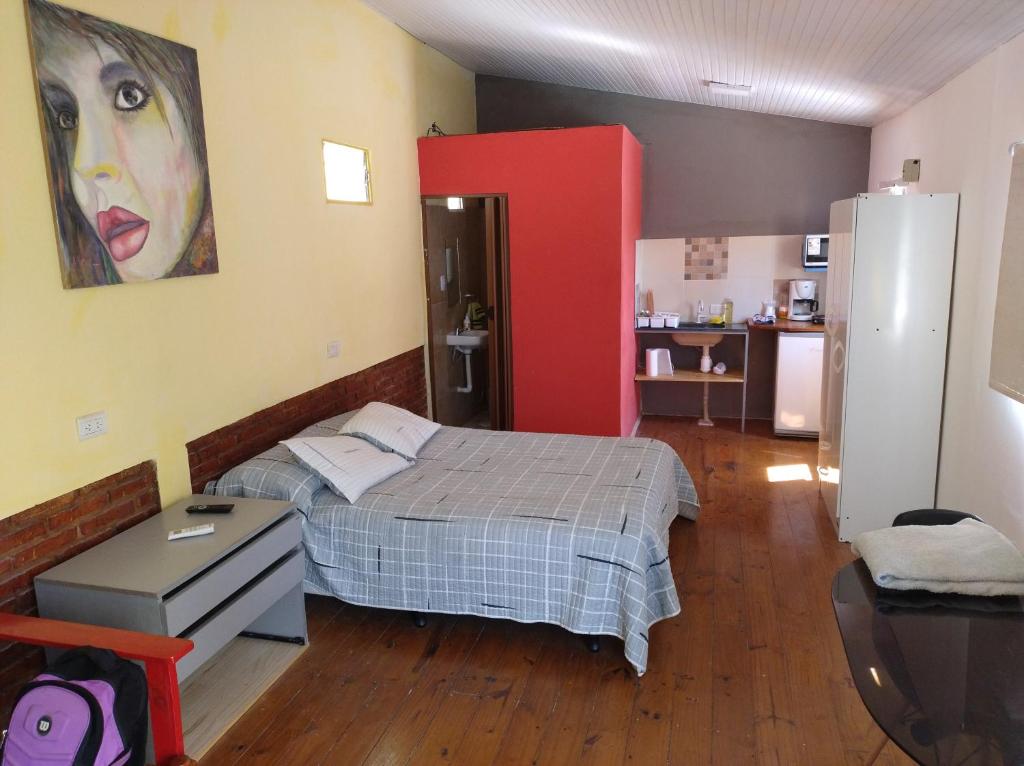 Departamento en 1•piso. centro. pileta photo 3