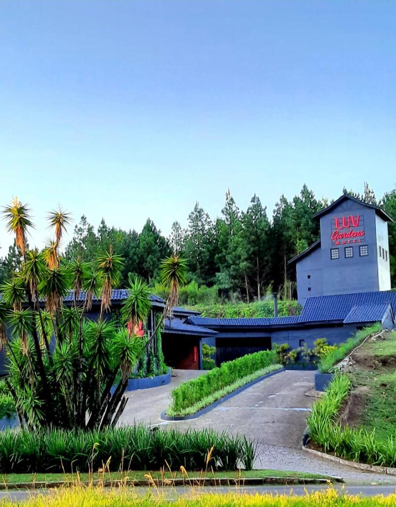LUV Gardens Motel - Adults Only photo 2