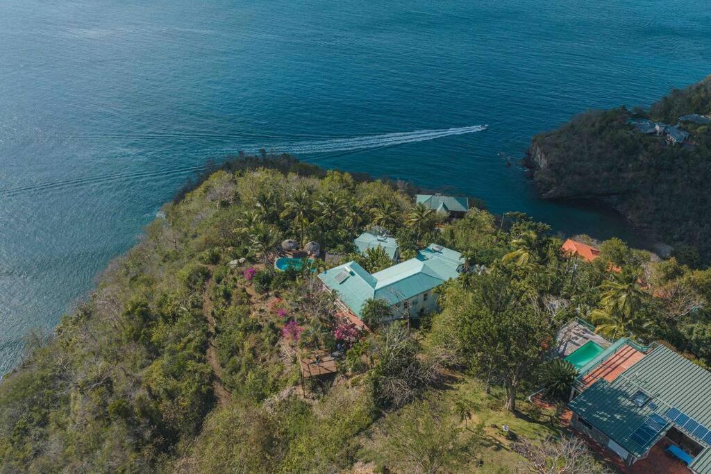 Amazing mountain top home with stunning views! photo 2