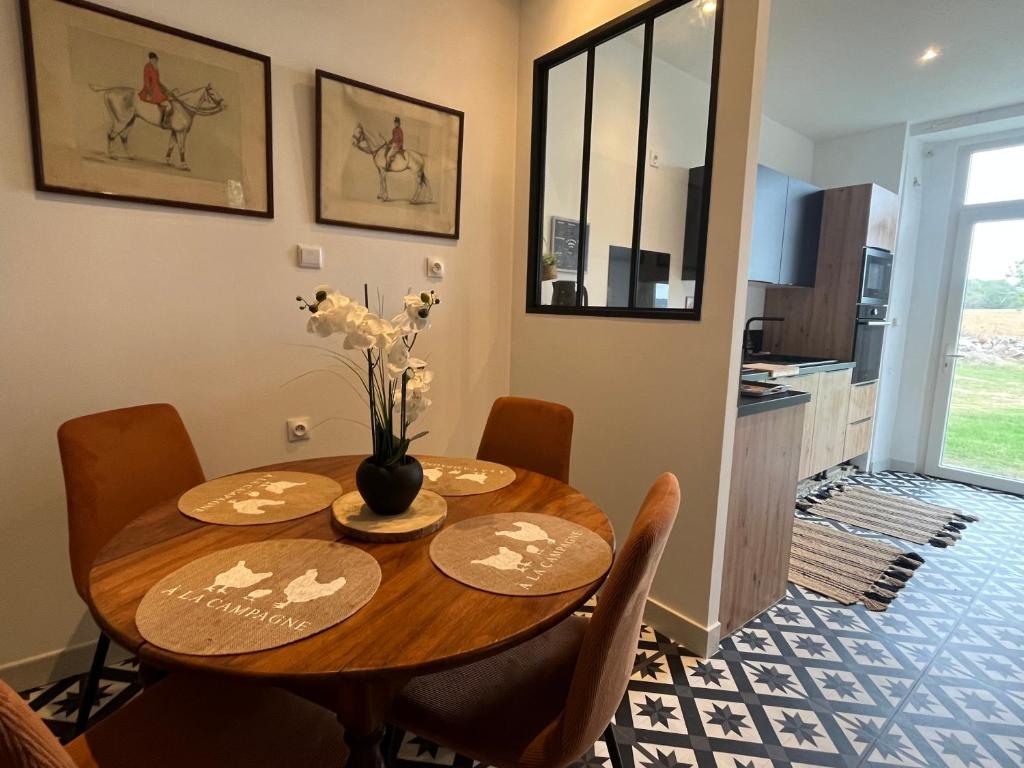 Maison avec spa au cœur d'un domaine photo 3