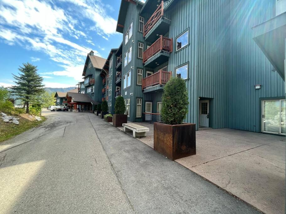 Snow Creek Lodge by FantasticStay photo 4