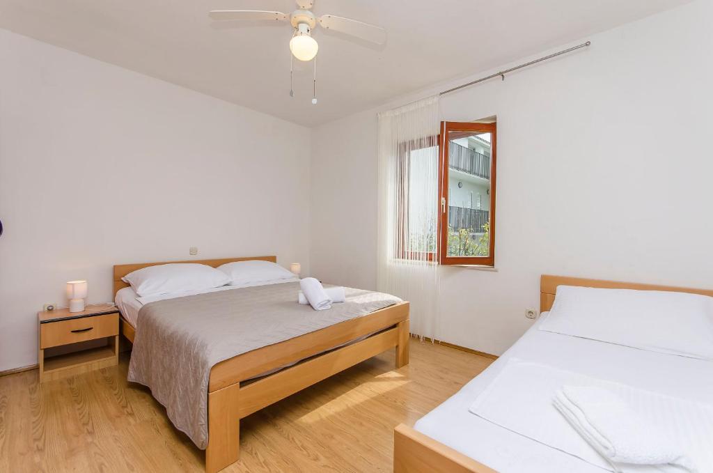 Apartments Seafront Jadranka photo 4