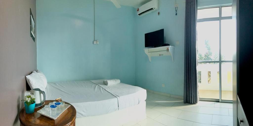 AQIL BEACH INN photo 3