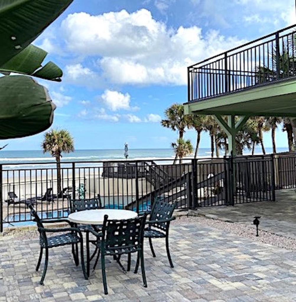 Organic Beach Retreat photo 1