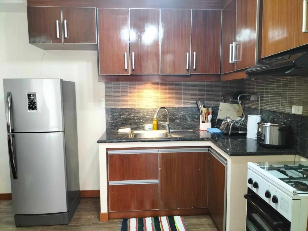havens comfy apartments at Bonbel Condominium photo 3