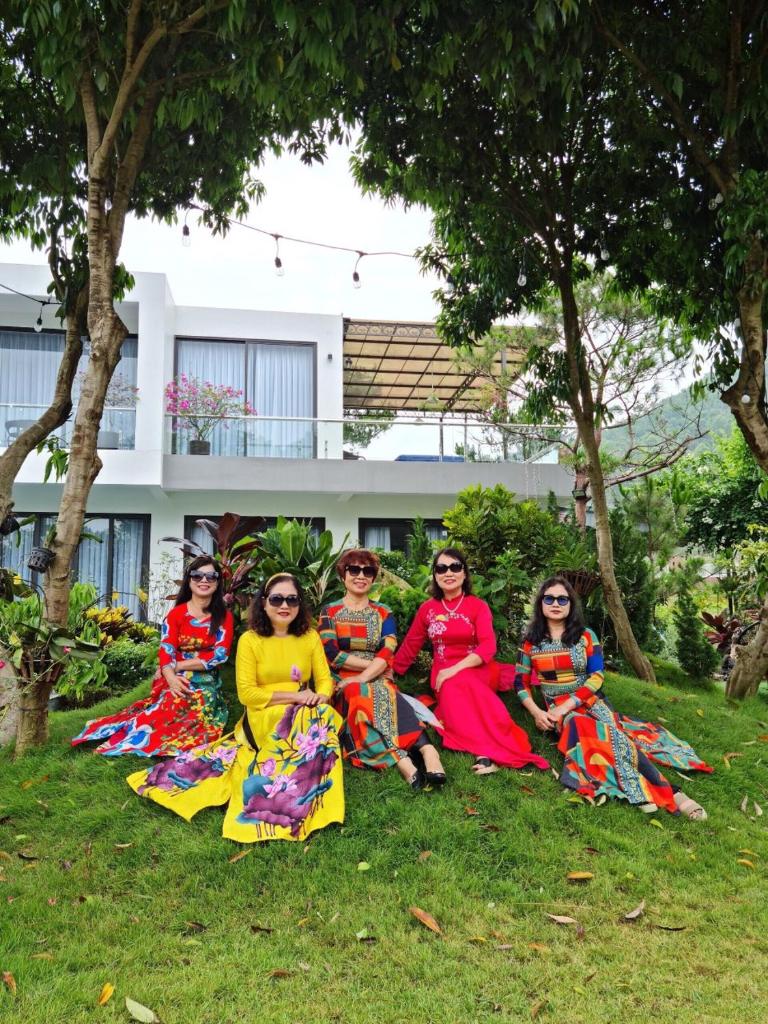 Venue Travel Minh Trí Rose Garden Villa