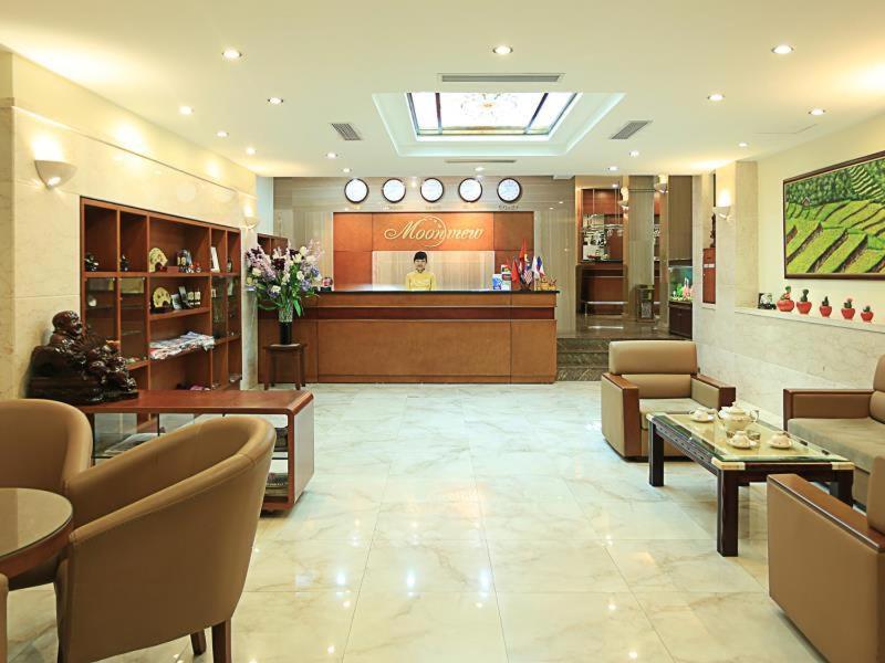 MoonView Hotel - 65 Cửa Bắc- by Bay Luxury
