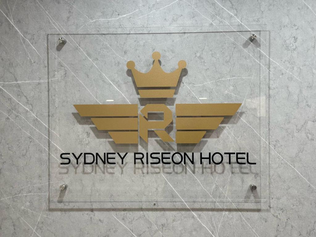Sydney RiseOn Hotel photo 2