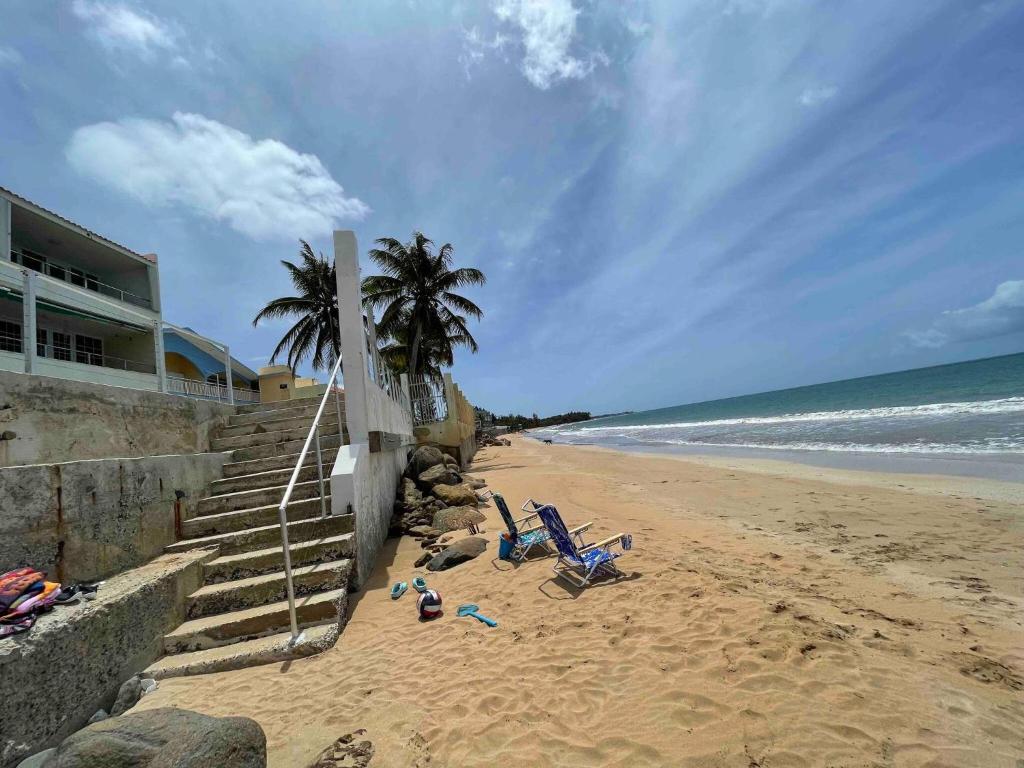 Paradise Oceanfront Condo - Ocean Is Your Home photo 3
