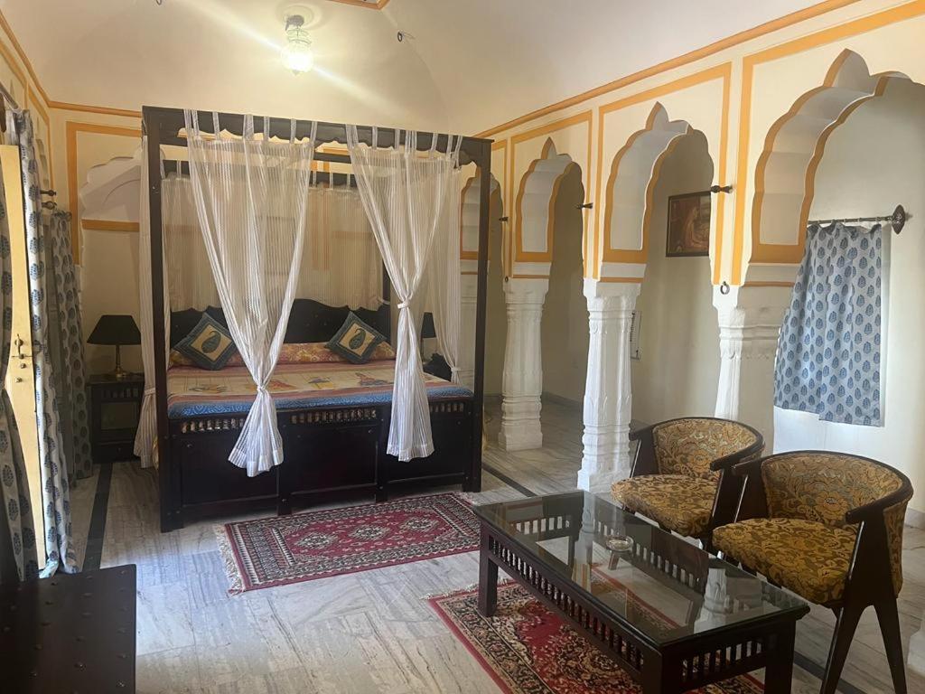 hotel castle alsisar photo 4