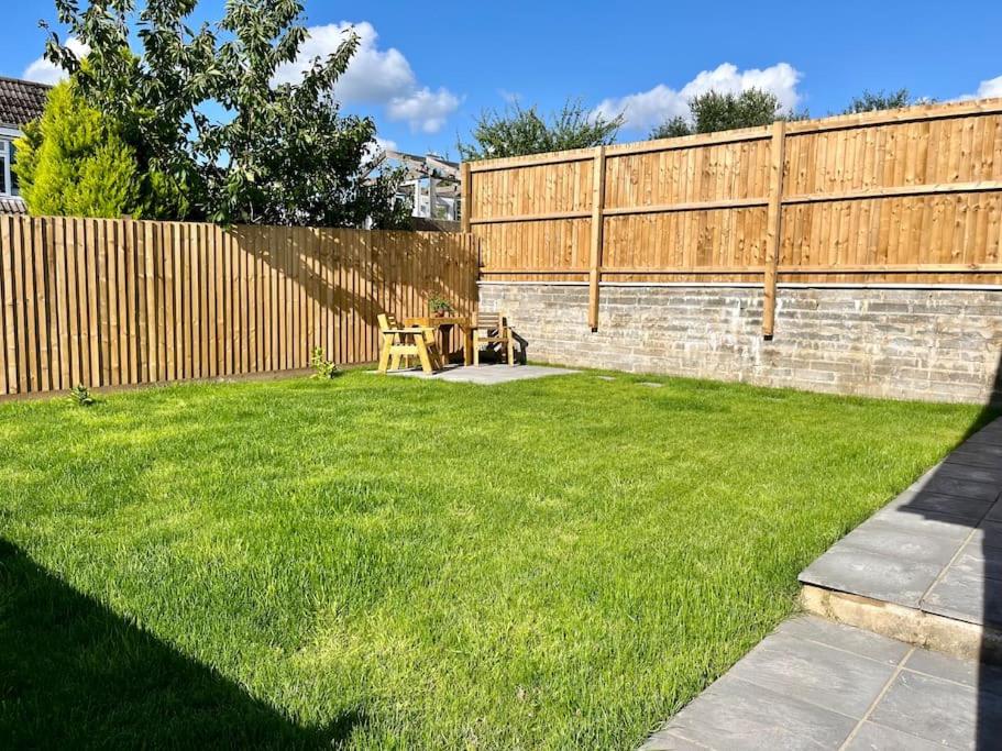 Modern bungalow in good location photo 3