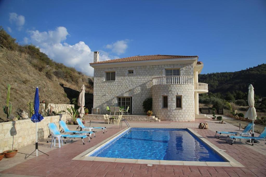 Villa Melyia photo 1