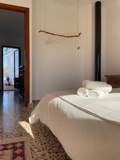 Townhouse in Orgiva photo 2