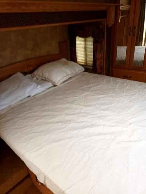40' RV Move in Ready photo 2