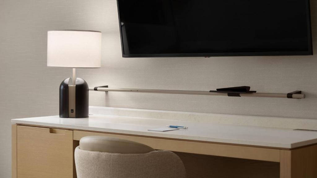Delta Hotels by Marriott Vancouver Delta photo 4