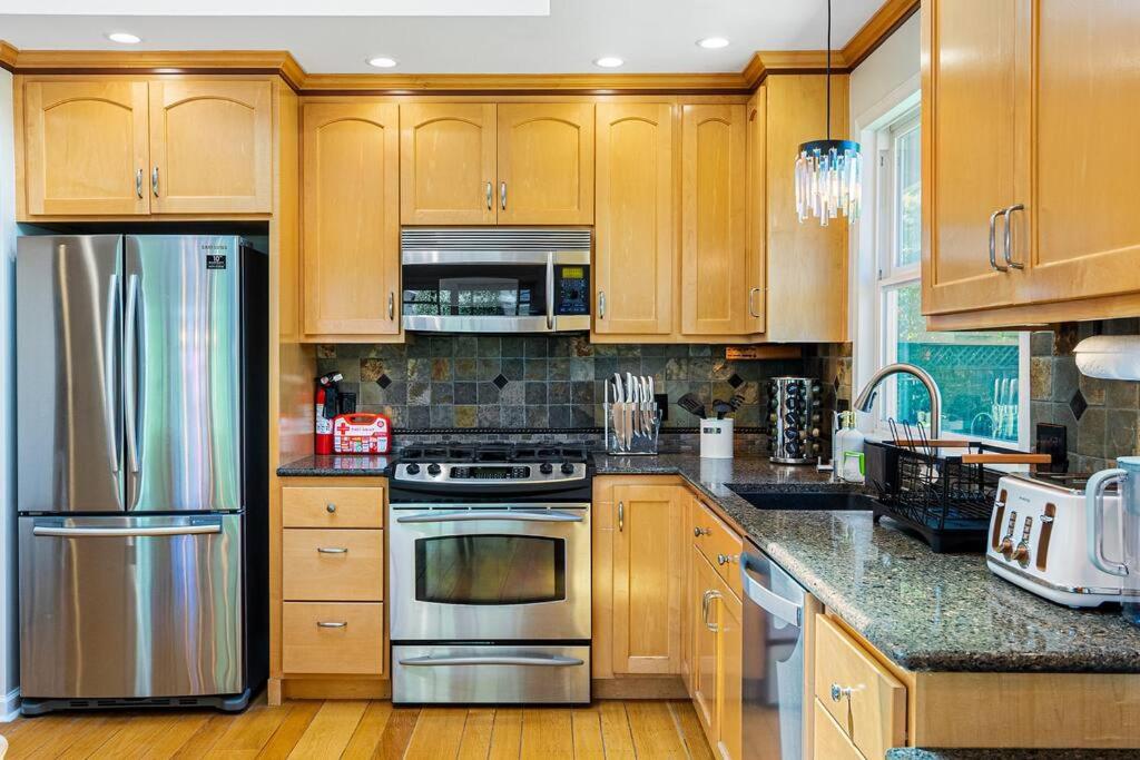 Great View & Bright 3Br home /AC/ San Jose photo 2